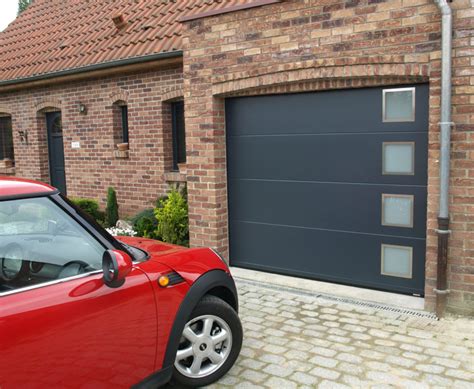 Porte de garage avec hublot au meilleur prix 